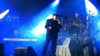 Raul Vasquez-El Monstruo de la Cancion-(2)Teatro Maria Angola-Sab 10MAY2008