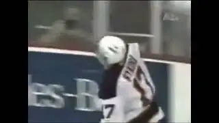 Petr Sykora Goal Game 1 vs Carolina 4/12/01