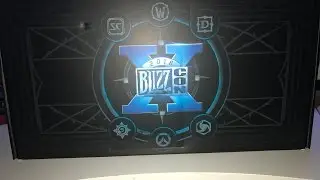 BlizzCon 2016 goody bag unboxing!