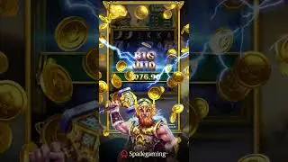 Feel the power of the Hammer of Thunder and claim your Mega Win now!