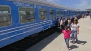 Cuba's new Chinese-built train begins service