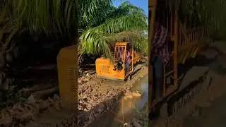 Top Chinese Supplier Crawler Dump Truck For Mining And Construction
