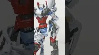 Gquuuuuux best posing #gunpla #gundam #gundamgq #gquuuuuux #hg #gunplareview #shorts #fyp