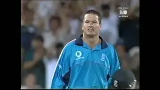 Graeme Hick 109 vs Australia 199899 Adelaide