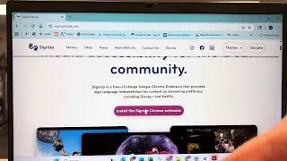 Downloading Sign Up Media chrome extension