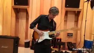 Eric Johnson's Favorite Guitars -  Signature Fender Strat