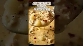 Garlic Parmesan Chicken Chowder (Creamy & Cozy!)  #food #recipe #reels #soup #chicken