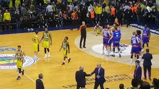 Trajik sonuyla kabusa d&ouml;n&uuml;şen uzatma anları | Fenerbah&ccedil;e Beko - Valencia