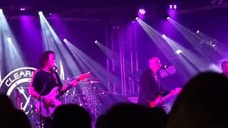 Clearway LIVE @ Bridgeway Hotel - Abracadabra - Steve Miller Band (cover)