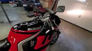 1991 Suzuki GSX-R 1100 M - Slingshot - Details