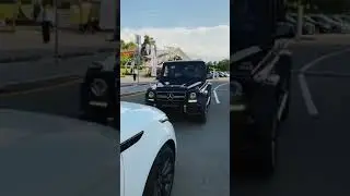 Range Rover Vs Mercedes Car #RangeRoverinformation #Shorts #LandRover