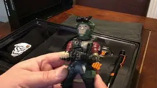 COD Black Ops 4 Limited Edition Gear Crate Unboxing