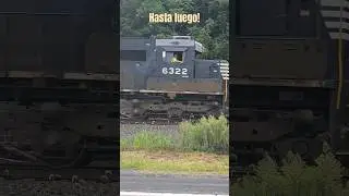 Friendly train operator! #trains #tren #norfolksouthern
