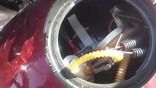 2009 Harley FLHTC Fuel Pump Install.