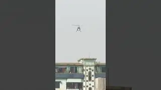 Helicopter helicopter Yahaan #amazing #viral #plane #aeroplane #lowflying #shorts #pilot