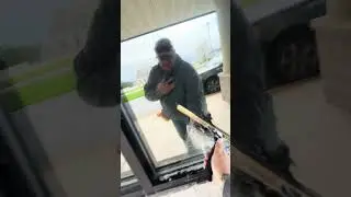 How to clean windows in 60 seconds: Fanning #windowcleaning #howtocleanwindows #squeegeelife #howto