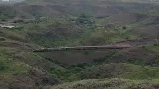 Bangalore City -Gandhidham Express Passing The Shindawane Ghat  Beutiful Nature & Mountain View 