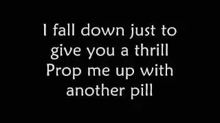 Garbage - I think I'm paranoid (Lyrics)