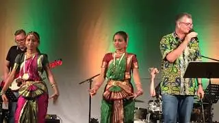 Namaste: Nethanja-Hymne - Christoph Zehendner und indische Freunde