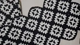 A must-have item with a muffler motifs tutorial.