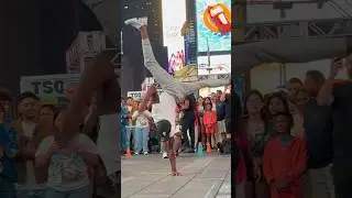 Times Square&rsquo;s breakdance, New York City breakdancing! #shorts #trending #nyc #dance