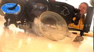 0659_Scuba Model with vintage diving mask and underwater housing, HD underwater video footage