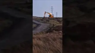 ⚡SHOCK TREATMENT. Scottish Power continues preparations for Greenock Cut electricity plyon works.