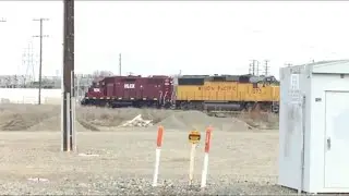 HLCX 1824 Leads The UP LRR93 Shoving Switching From Sac Sub to Martinez Sub At Haggin Junction