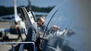 Top White House aide Stephen Miller tests positive for COVID-19