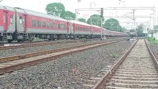 SECR Umaria Rail STN WAP4 Locomotive with Train no 04044 Nzm Ambikapur SPL Exp LHB AC18 n SL2 Coach