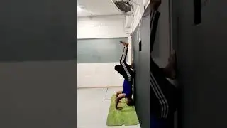 Sirsasana II | Tripod Headstand | how to do tripod headstand yoga #shorts