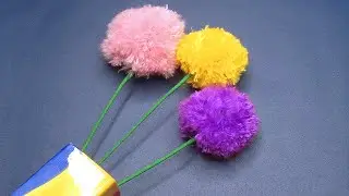 Ave Craft: How to make a simple pompom flower from wool. DIY pompom flower step-by-step tutorial.