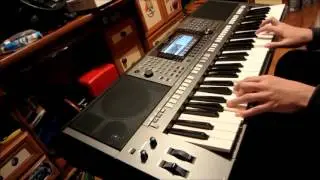 Felicita Yamaha PSR S770