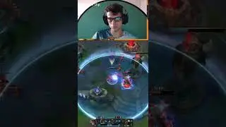 Amazing escape with Aurora #leagueoflegends #lol #shorts #shortvideo #escape