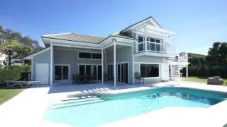 18147 SE Ridgeview Drive in River Ridge, Tequesta Florida 33469