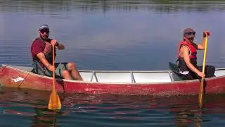 canoe10 Figure eight or Feather stroke