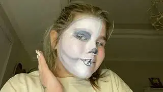 skeleton face paint!!