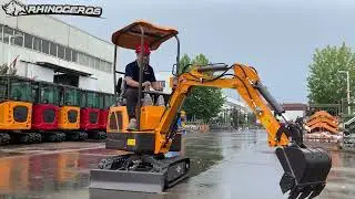 Rhino XN08 small excavator