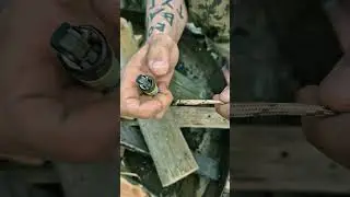 one minute survival bootlace hack #shorts #bushcraft #survival