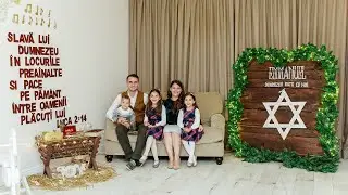 Familia Adascalului - Cântăm slavă lui Dumnezeu [COLIND]