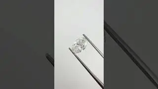 OA7522 AJ0601 - Oval Cut Lab Grown Diamond