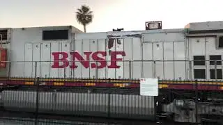 Northbound BNSF Power Move in San Diego (w/ Fakebonnet 4718)