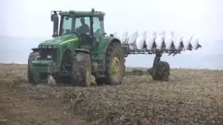 Orba s John Deere 8520
