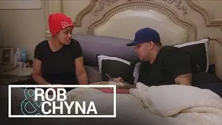 Rob & Chyna | Is Blac Chyna Hiding Something on Her Phone? | E!