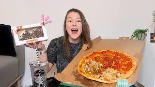 XL 4 SMAKEN PIZZA + DUNKIN' DONUTS MUKBANG 🍕🍩✰ All About Leonie