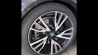 BMW i8 tire installation and balance