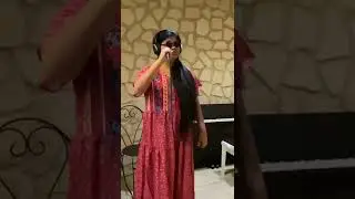 Alienette Coldfire sing:&rdquo;Always remember us this way &ldquo;