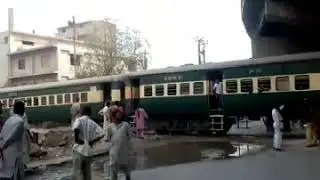 Pakistan Railways Service Karachi Circular Railway (KCR) 2nD Day Morning Time 07:00Am Start Service