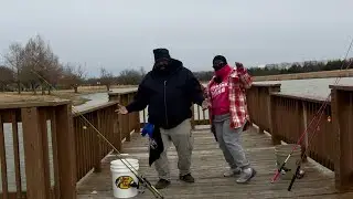 GDAD TALK is live! Pier fishing in the Cold at a New Location for Crappie!!