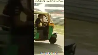 Lewis Hamilton as Rickshaw driver during Indian GP #lewishamilton #f1funnymoments